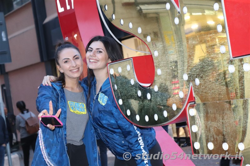 A Cosenza  grande festa su Corso Mazzini e Via Montesanto per il quinto compleanno di MFO, Milano Fashion Outlet.